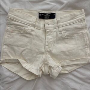 Hollister Women's Cream Jean Shorts